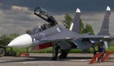 Polonia cierra parcialmente su espacio aéreo y activa sus sistemas de defensa por los ataques de Rusia en Ucrania