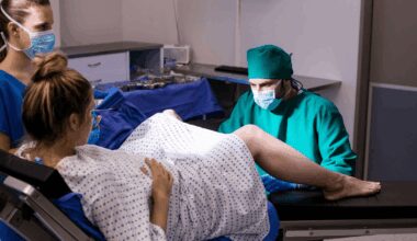 La Federación Internacional de Ginecología actualiza las pautas para el parto vaginal tras una cesárea