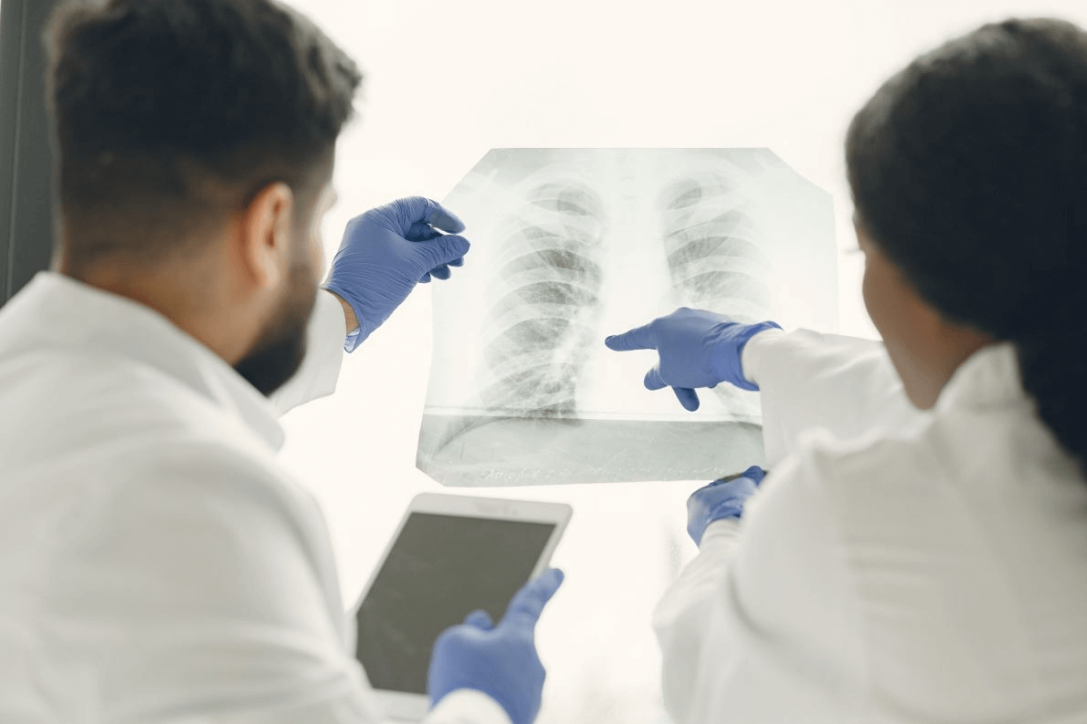 Nuevas pistas sobre la conexión entre la progresión de la fibrosis pulmonar y el envejecimiento 