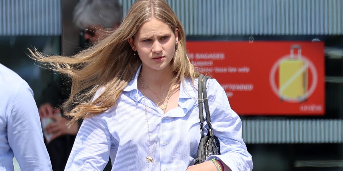 Irene Urdangarin da una lección de estilo con el traje infalible para el otoño