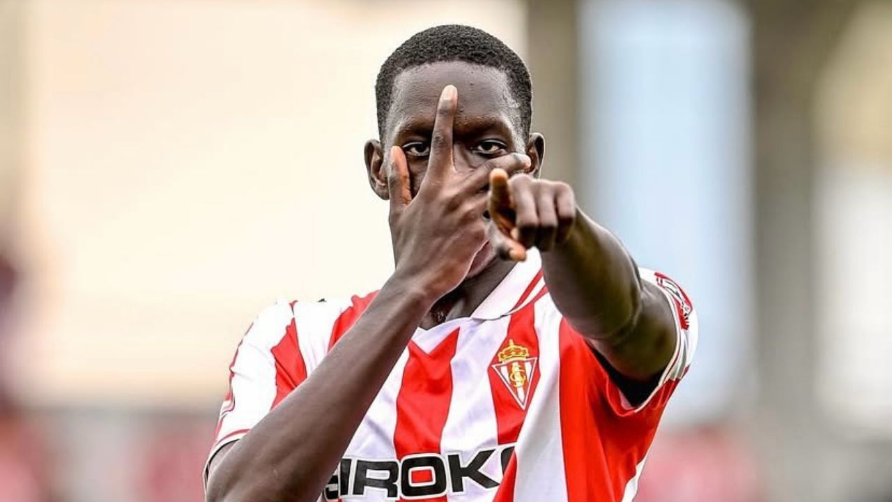 ¿Debe repetir Amadou en el 11 del Sporting? Elige el tuyo para ganar al Deportivo