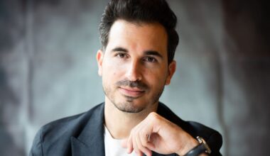 "Sorprendente y con el realismo de dos protagonistas que parecen tener vida propia"