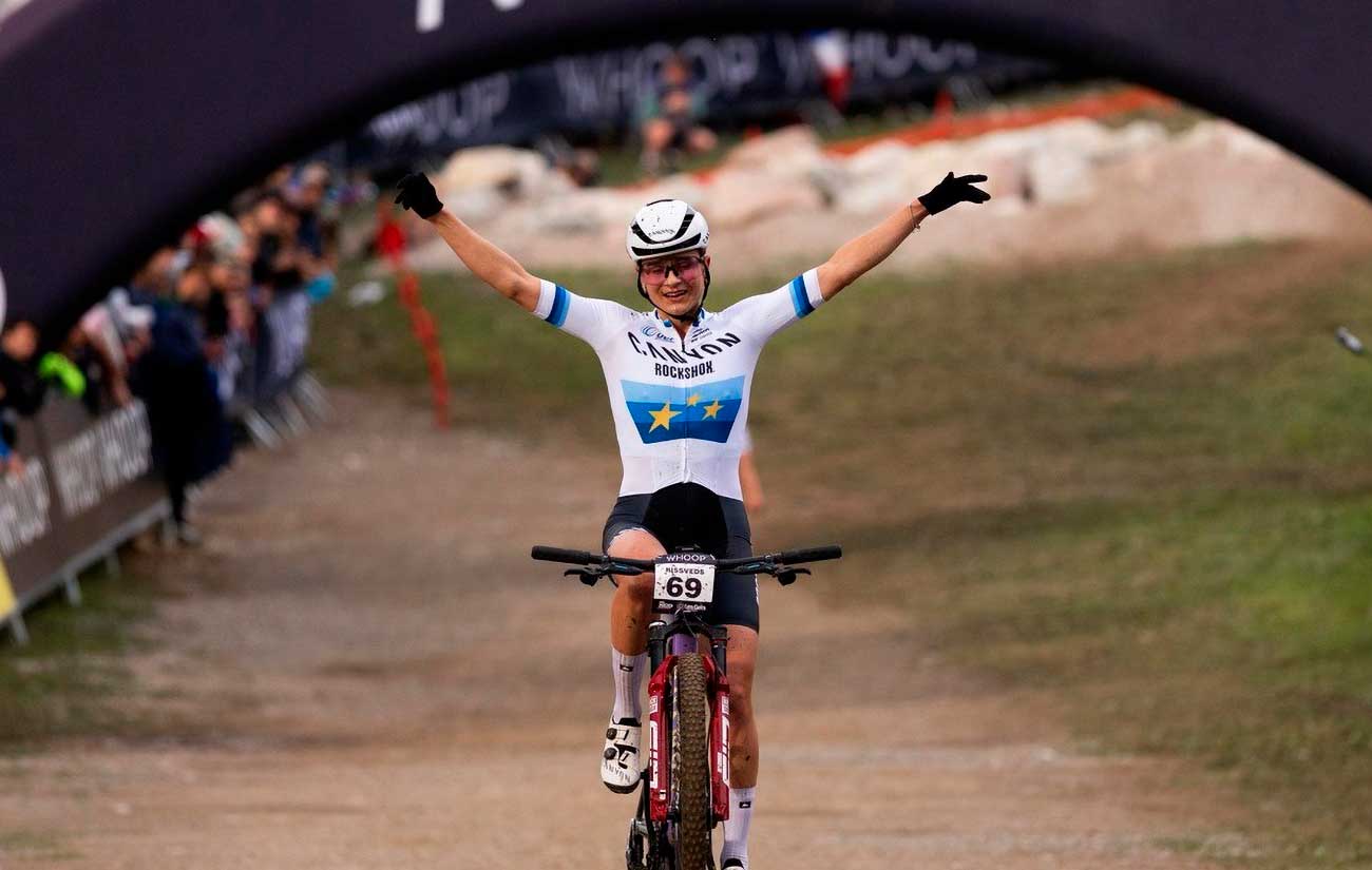 Jenny Rissveds es imbatible, también gana el XCO de la Copa del Mundo en Les Gets - ESMTB.com