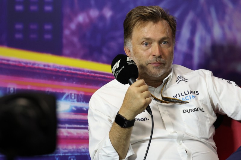 Jost Capito advierte a la FIA, la F1 y la idea de los motores V8