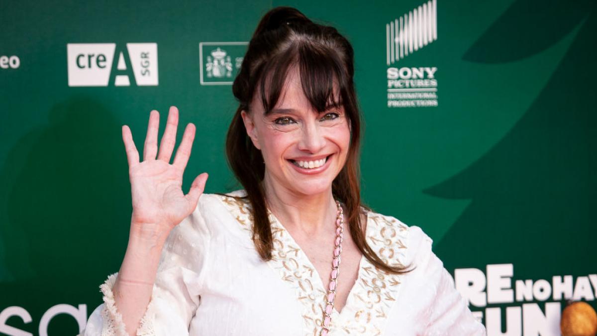 Beatriz Rico cuenta la molesta costumbre que ha sufrido en el tren y da un consejo para tomar nota