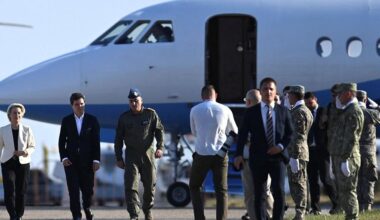 Von der Leyen, más expuesta a ataques cibernéticos ante la falta de un avión oficial o militar