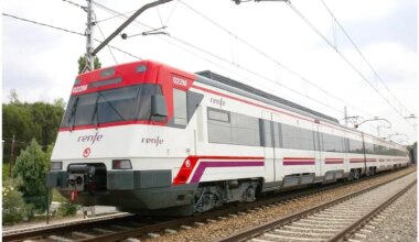 El atropello de un tren a una vaca, que dio a luz en el suceso, lleva a la Guardia Civil a encontrar el cadáver de un hombre