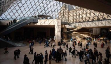 El euskera suena en el Louvre
