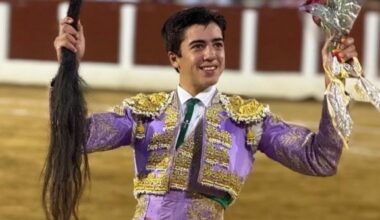 Puerta Grande Marco Pérez en Andújar - SALAMANCArtv AL DÍA