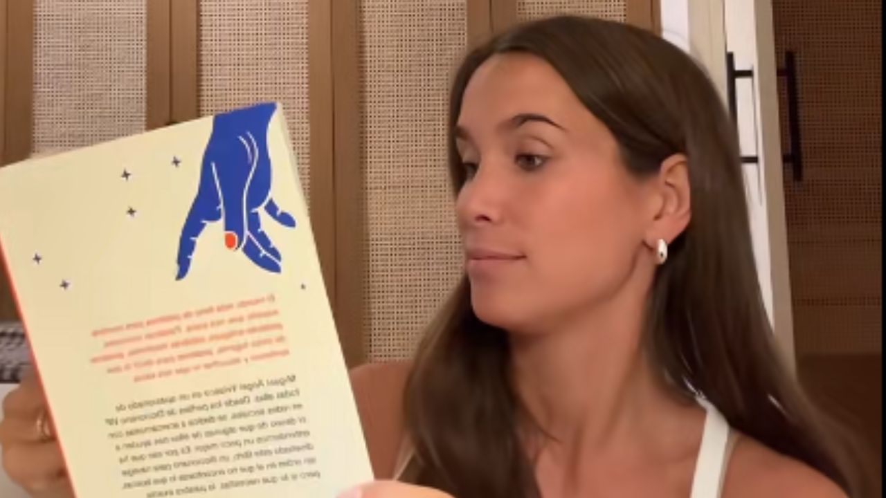 María Pombo, sobre la lectura: «No sois mejores porque os guste leer, hay que superar que hay gente a la que no le gusta» - La Voz de Galicia