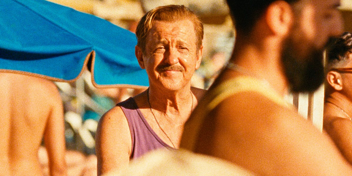Crítica de 'Maspalomas', la película de Moriarti aplaudida en el Festival de San Sebastián