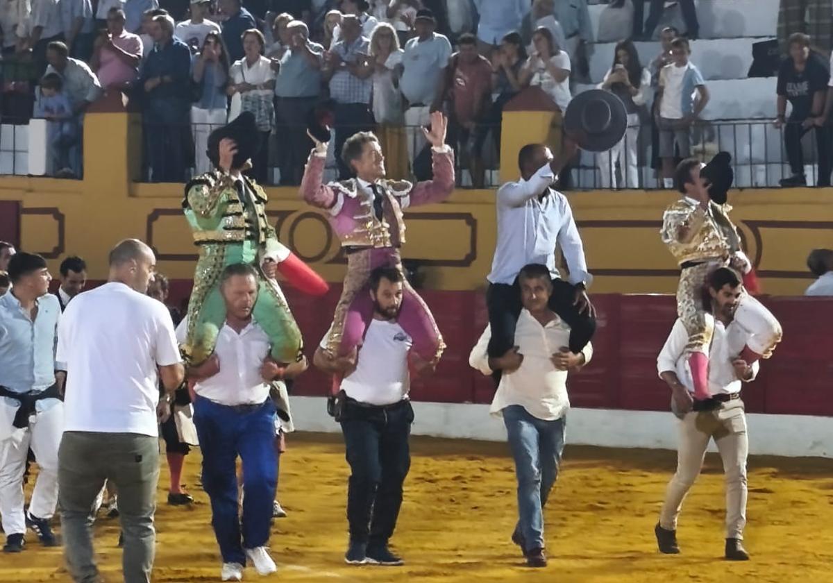 Ferrera indulta a «Temerario» de Juan Albarrán en Barcarrota