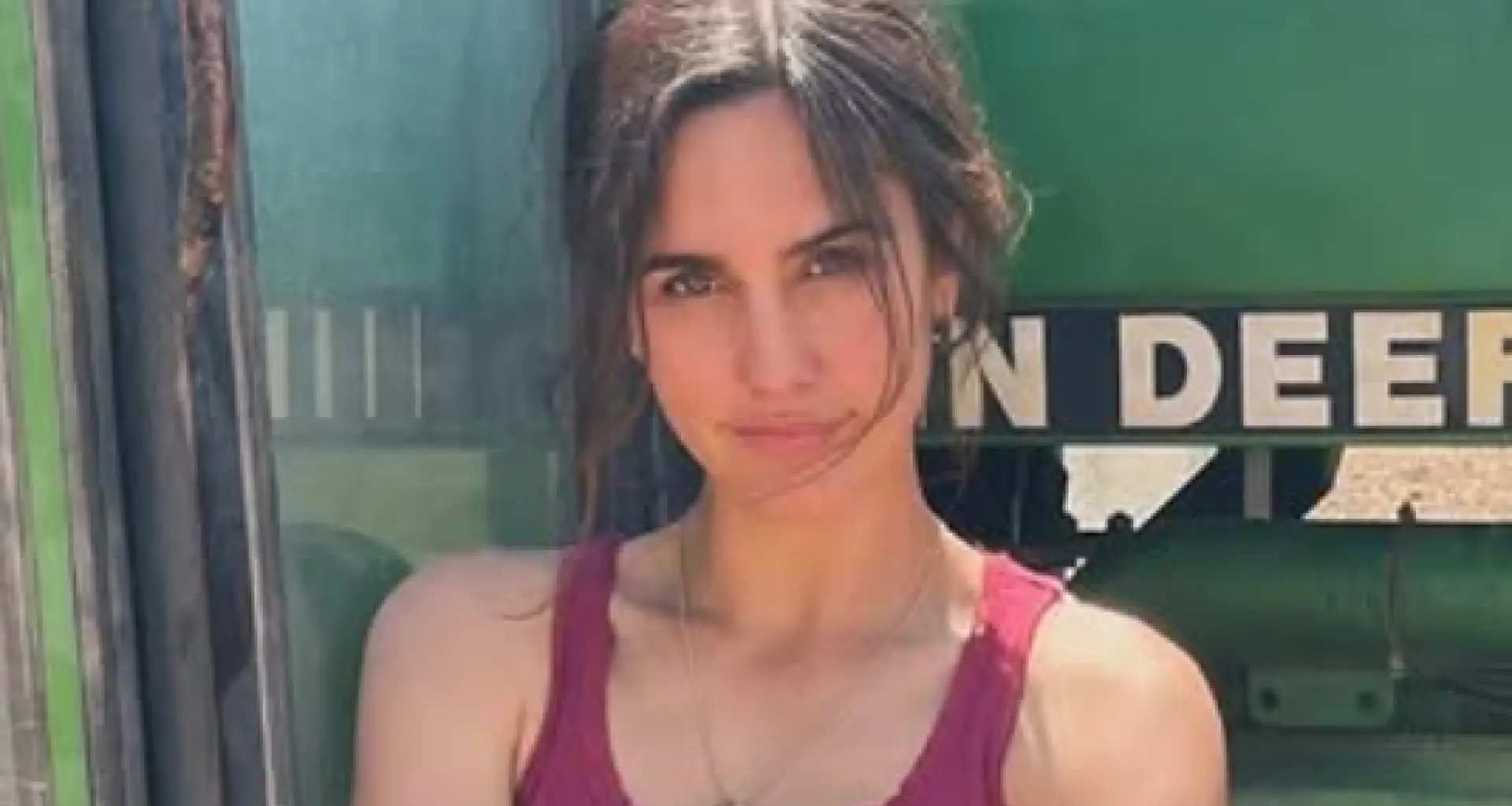 El espectacular tráiler de la nueva película internacional de Megan Montaner: "La venganza deja rastro"