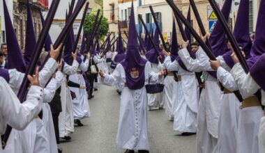 la Madrugada supera los 14.000 nazarenos