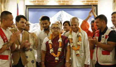 La expresidenta del Tribunal Supremo de Nepal jura como primera ministra tras la aprobación de la 'Generación Z'