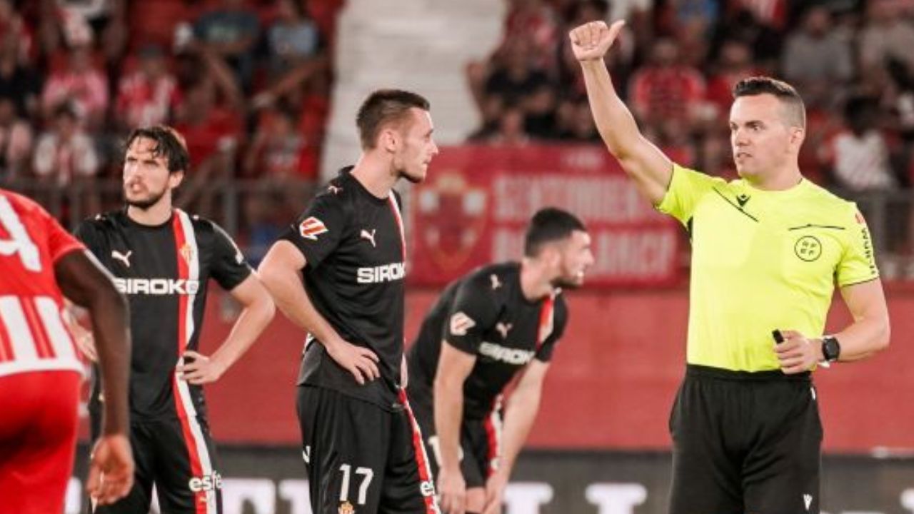 8 amarillas, 2 expulsados, penalti mal pitado y Kevin amonestado siendo el lesionado en esa jugada