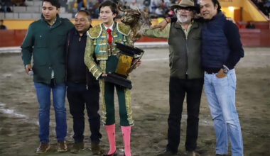 Alejandro Moreno indulta y gana la “Copa Pana” 2025