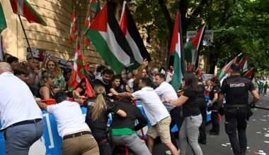 Los manifestantes pro Palestina revientan la Vuelta en Bilbao