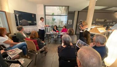 Angélica Tanarro descubre el universo de Isidro Parra en un monográfico