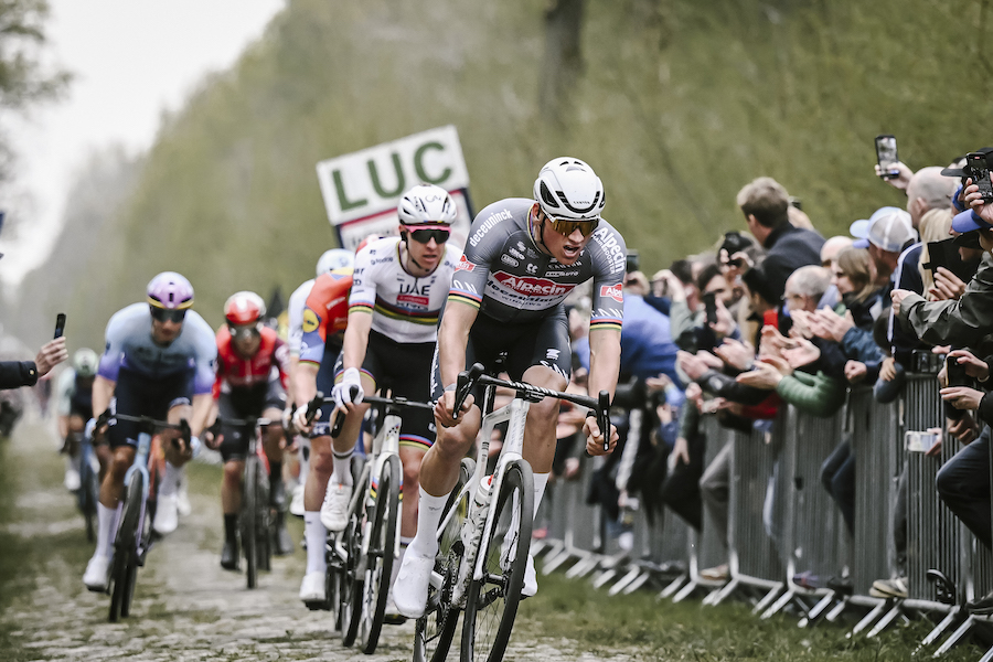 Pogacar no siempre ha podido con Evenepoel y Van der Poel