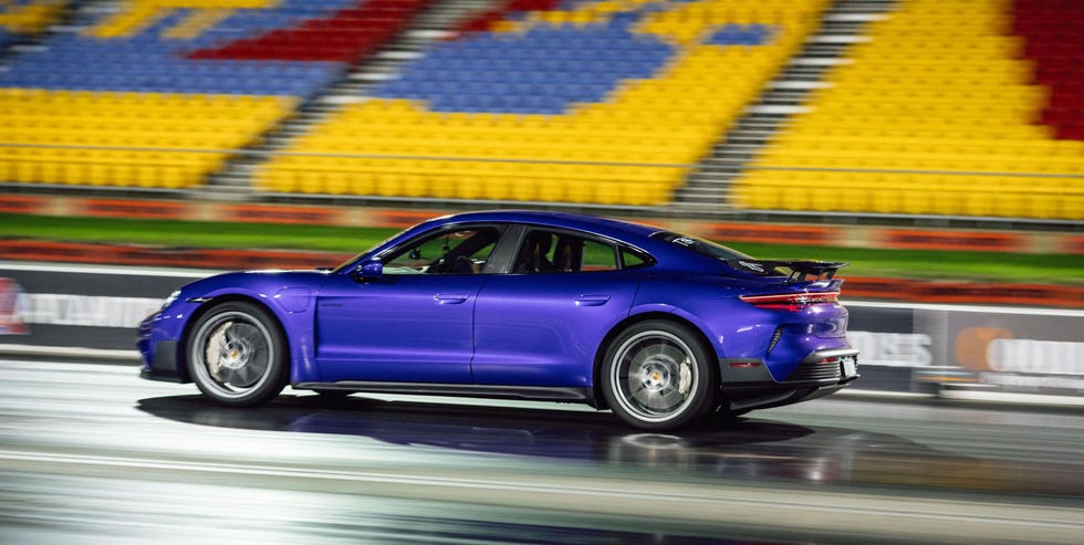 porsche taycan turbo gt cuarto de milla