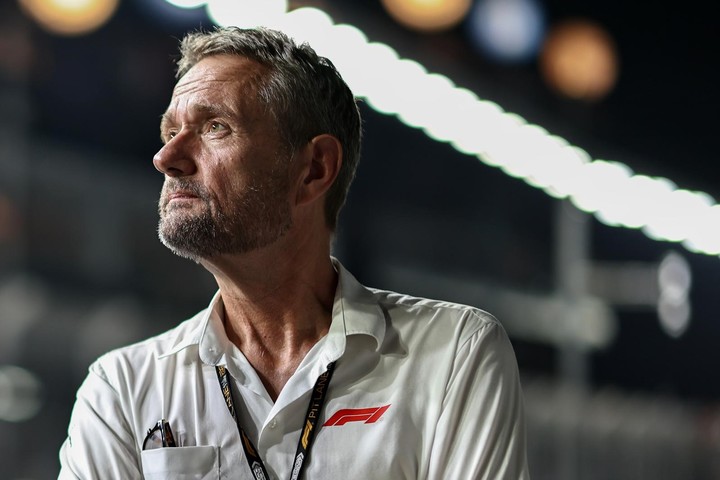 Steve Nielsen, con la camisa de la FIA.