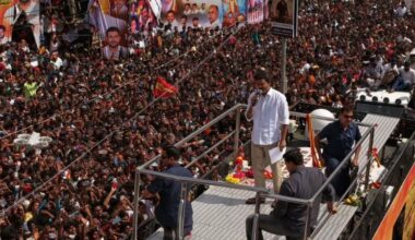 Manifestación en apoyo a actor y político en la India se convierte en tragedia tras aplastamiento que deja 39 muertos