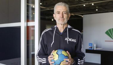 La Federación Española de Balonmano impide al gijonés Ramón Gallego volver a optar a jefe de árbitros de la IHF