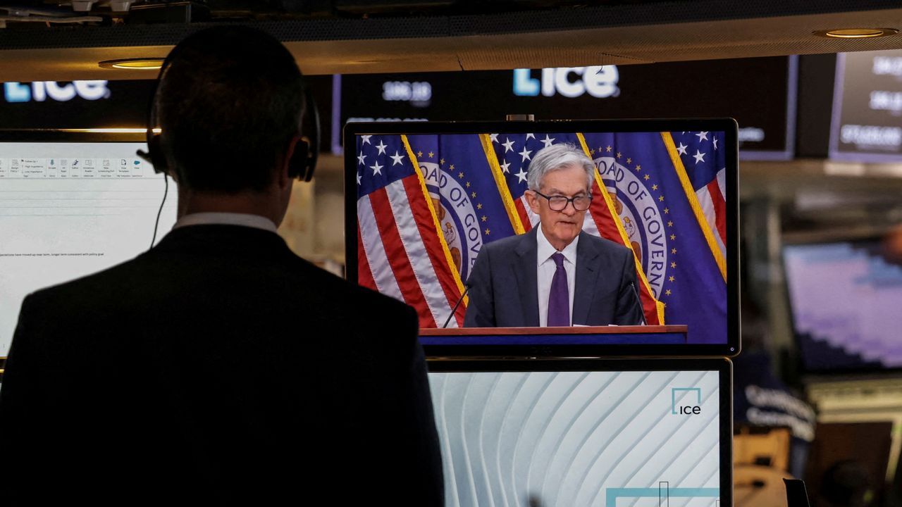 La primera bajada de tipos de la segunda era Trump impulsa el euro a máximos en cuatro años - La Voz de Galicia