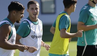 Riquelme llena de elogios a Isco, Antony y a... Junior Firpo: «Es la bomba»
