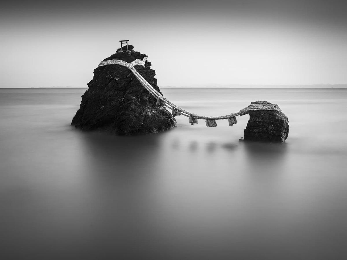 © Robert Bolton