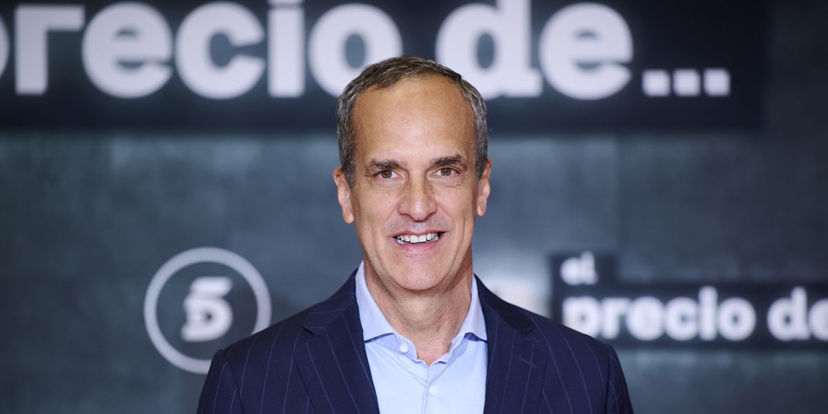 Santi Acosta enamorado de María Ruiz, la nueva estrella de Mediaset