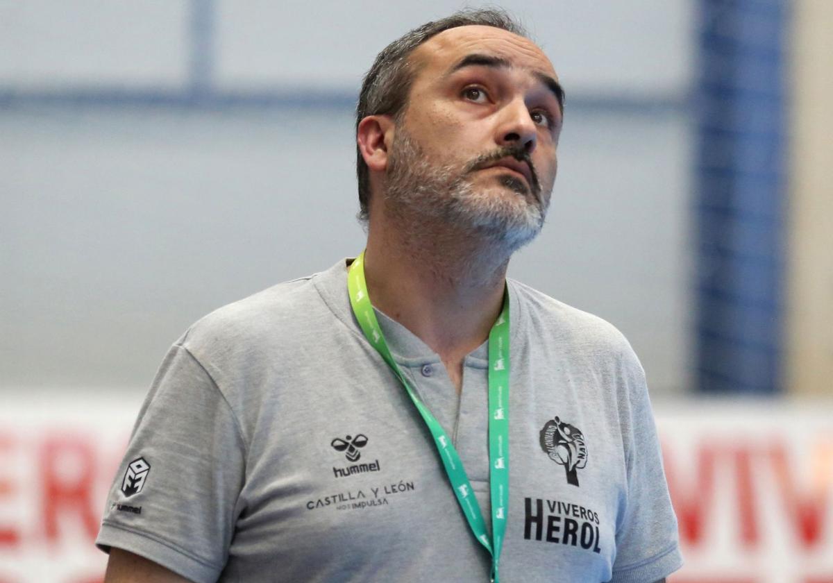 Álvaro Senovilla, el entrenador de proyectos