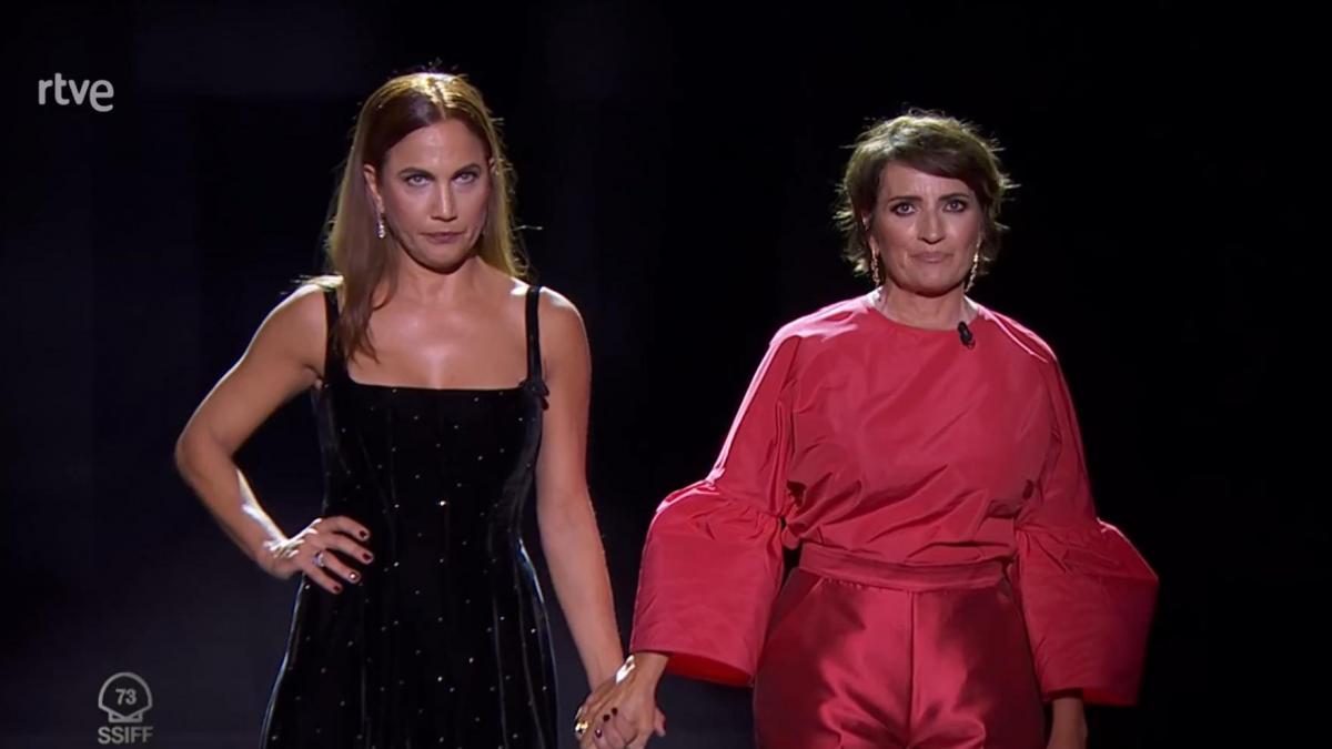 Silvia Abril y Toni Acosta provocan una ovación inmediata en el Festival de San Sebastián con sus palabras sobre Gaza