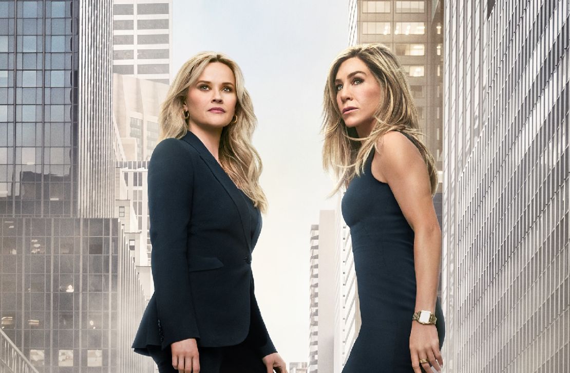 Reese Witherspoon y Jennifer Aniston en la temporada 4 de 