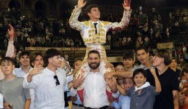 Aarón Palacio, Puerta de los Cónsules en Nimes ante un inspirado Aguado