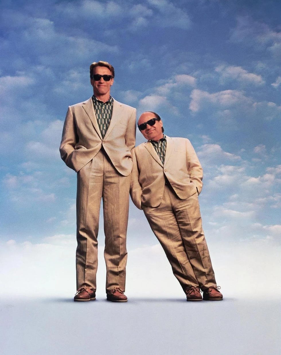 los gemelos golpean dos veces