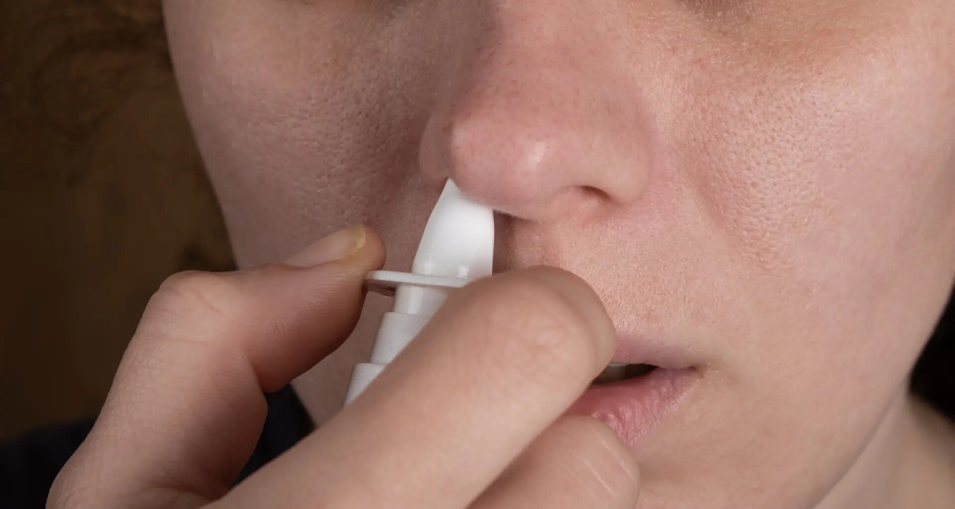 Este spray nasal usado durante años podría impedir la infección por covid o gripe, según un estudio