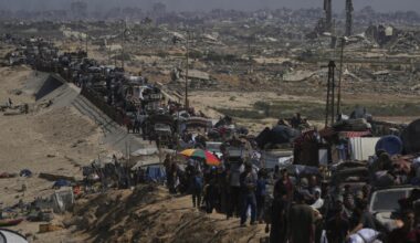 Israel inicia su ofensiva terrestre en Ciudad de Gaza en medio de huida de miles de palestinos