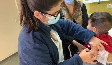 Estos son los colegios en los que se vacunará de la gripe en A Coruña y su área - La Voz de Galicia