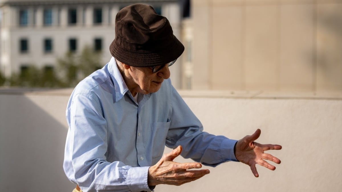 la olvidable primera novela de un autor a la intemperie