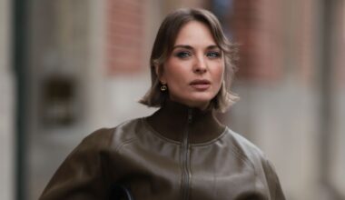 Por fin han rebajado a mitad de precio la chaqueta tipo chubasquero de Helly Hansen que llevaba tiempo buscando y es perfecta para el otoño