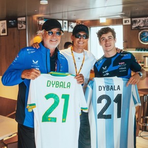 Paulo Dybala unió a Colapinto y a Briatore en el GP de Países Bajos