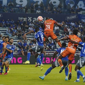 Un Bombillo sin luz: Emelec empató con Libertad y sigue abajo
