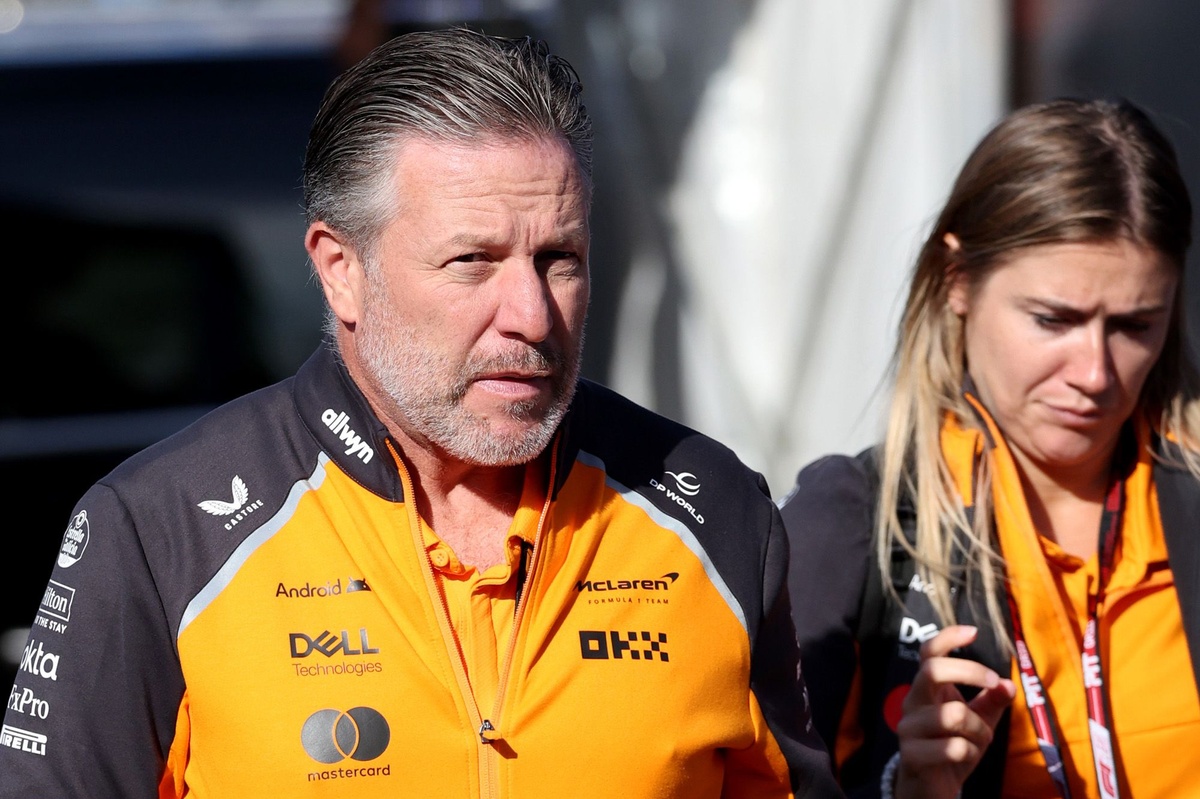 Zak Brown confirma la finalización de la venta de acciones de McLaren Racing