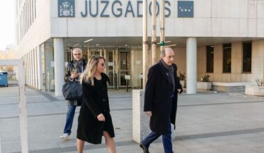 El IE responde a Peinado que no tiene correos de la asesora de Begoña Gómez