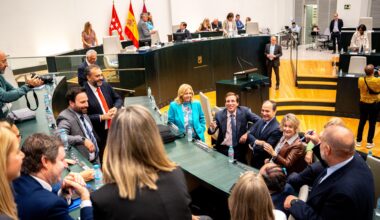 El Gobierno pide al PP que rectifique y estudia "impugnar" la iniciativa de Madrid sobre el "trauma postaborto"