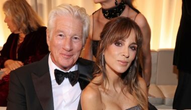 El gesto de Richard Gere con su mujer en Milán que nos recuerda a 'Oficial y caballero'