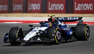 El contacto con un rival lleva a Carlos Sainz al abandono en el GP de Estados Unidos