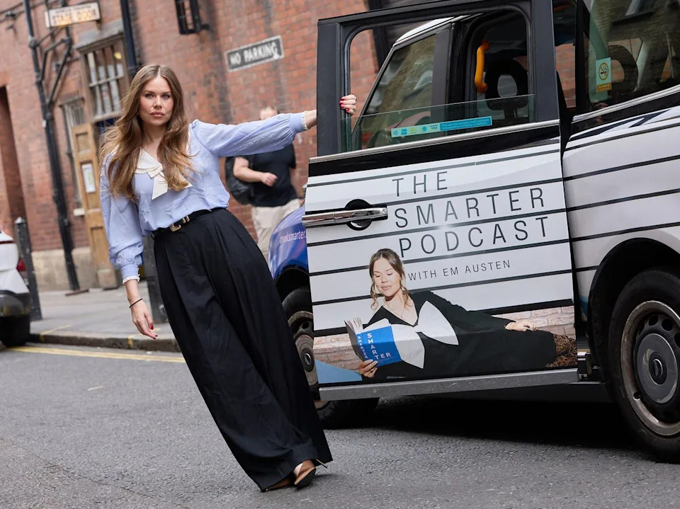Emily Austen, autora de SMARTER y presentadora del podcast SMARTER. Crédito de la foto: cortesía de Emily Austen.